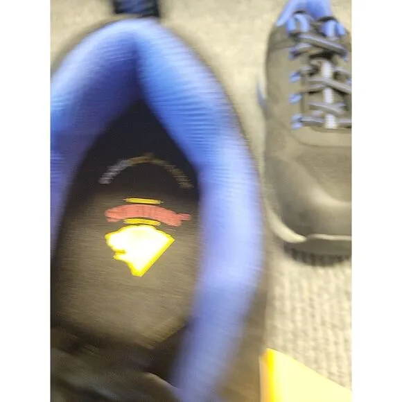 NIB Mens 8.5 Composit Toe Blue&amp;‎ Black Slip And Oil Resistant  Herman Survivors