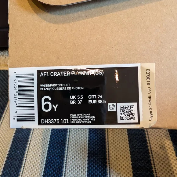 NIB Nike Air Force 1 Crater Flyknit Low Sneakers 6Y