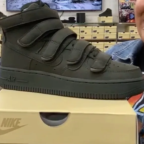NIB Nike Air Force 1 High 07 x Billie Eilish Sequoia High-Top Sneakers  Straps