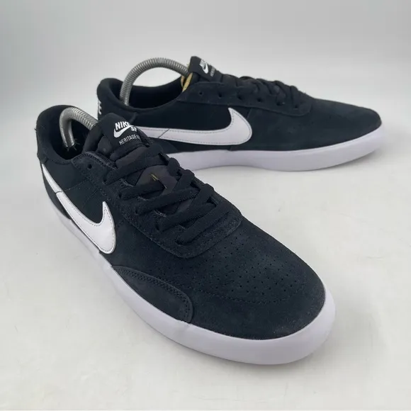 NIB 👞 Nike Men's SB Heritage Vulc Black Skateboarding Shoes Sneakers - Size 10