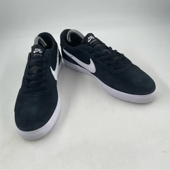NIB 👞 Nike Men's SB Heritage Vulc Black Skateboarding Shoes Sneakers - Size 10