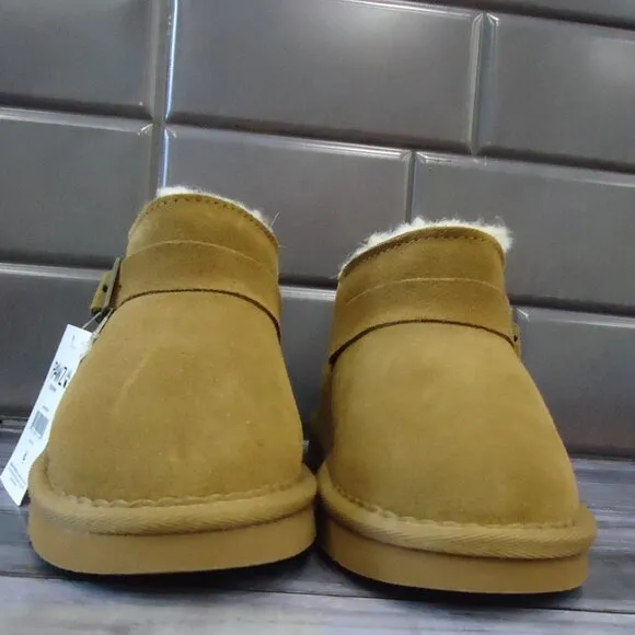 NIB. SIZE 10(toddler kids). Pawz by Bearpaw Amy kids genuine suede bootie boots.