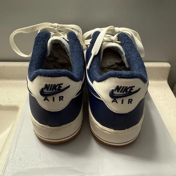 Nike AF1 LV8 (GS) Navy &amp; Sail  size 6 Youth.  NIB