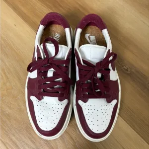 Nike Air Burgundy and White Sneakers 38.5