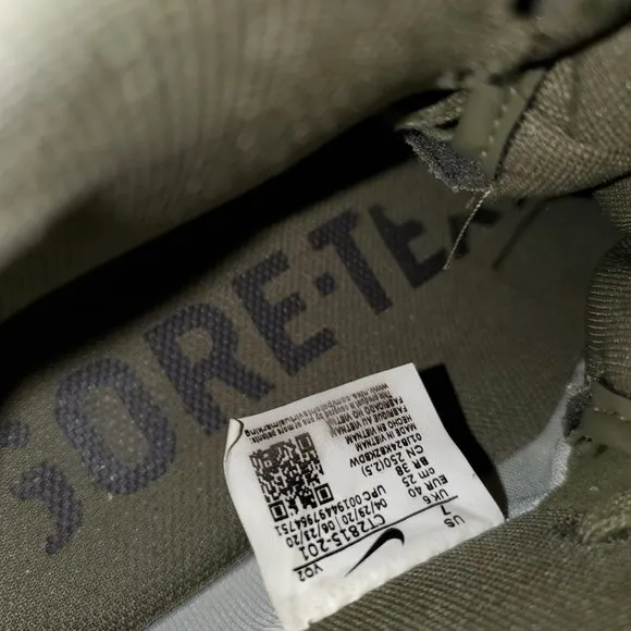 Nike Air Force 1 Gore-Tex Boot Medium Olive Men's Size 7 / Women's 8.5 US