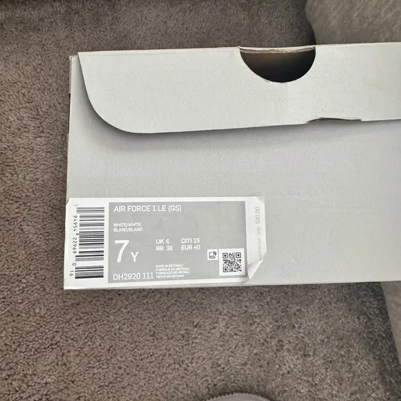 Nike Air Force 1 LE GS White Sneakers