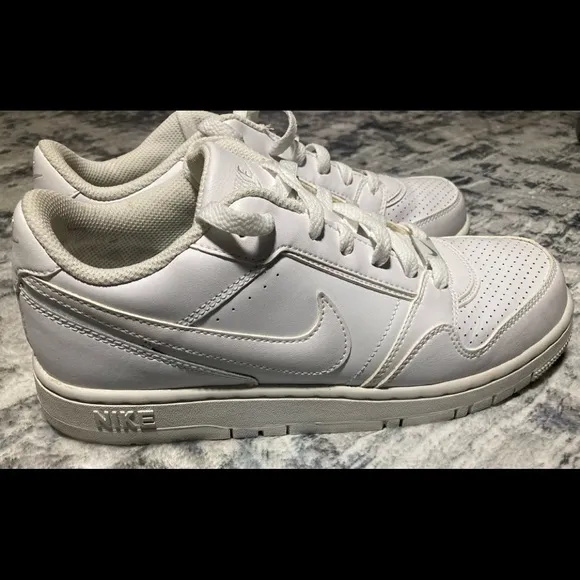 Nike Air Force 1 Low Casual Sneakers