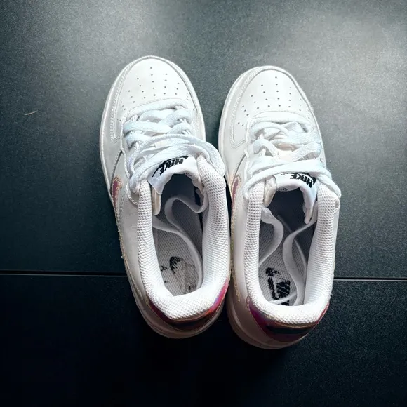 Nike Air Force 1 Low Iridescent Pixel Swoosh white pixels Minecraft kids 3.5