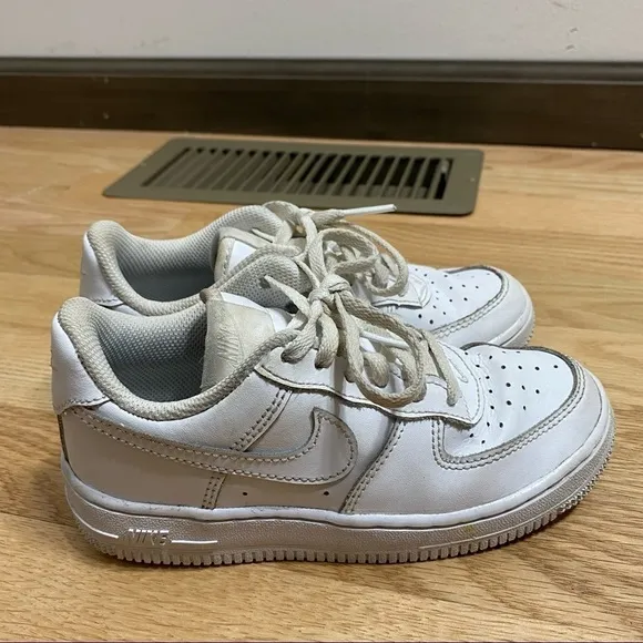 Nike Air Force 1 Low Top Sneakers Shoes Sz 12C Kids White