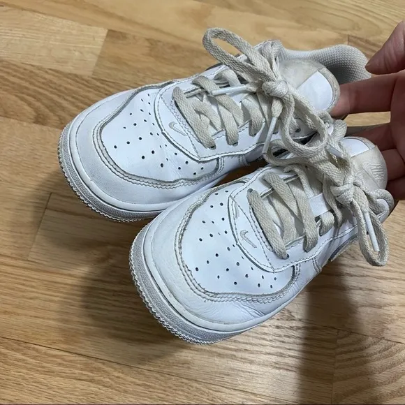 Nike Air Force 1 Low Top Sneakers Shoes Sz 12C Kids White