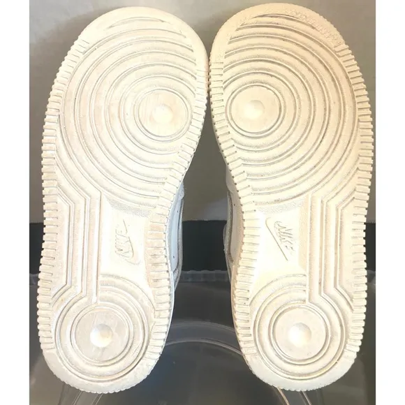 Nike Air Force 1 Low Triple White AF1 Sneakers DH2920-111 Youth Size 13.5