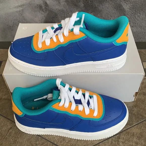 NIKE AIR FORCE 1 LV8 1 DBL WMNS