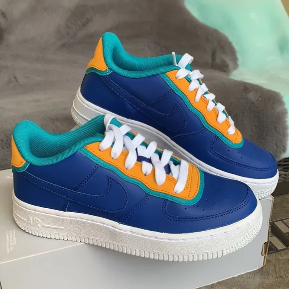 NIKE AIR FORCE 1 LV8 1 DBL WMNS