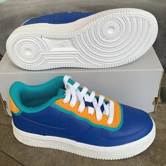 NIKE AIR FORCE 1 LV8 1 DBL WMNS
