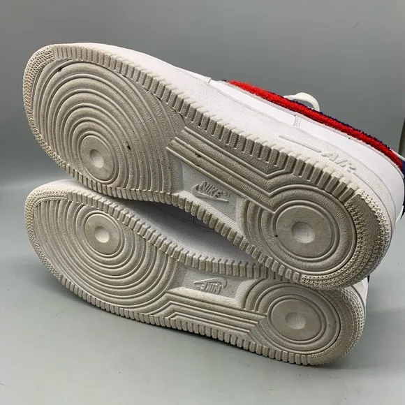 Nike Air Force 1'07 LV8 Mens Size 11 White Red Blue Chenille Swoosh Shoes
