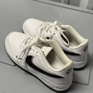 Nike Air Force White and Black