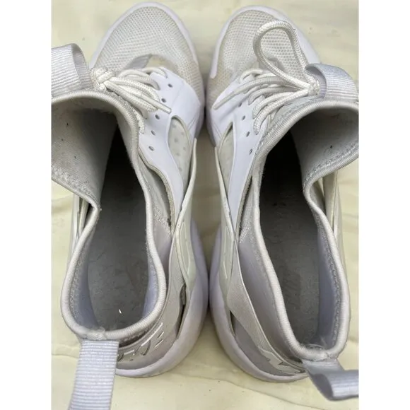 Nike Air Huarache Mens White Beige Slip on Sneakers Shoes SIze 12 SKU 6822