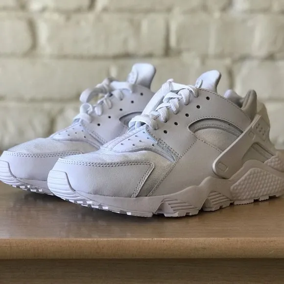 Nike Air Huarache Triple White Womens 11/ Mens 9.5 Sneakers Shoes Pure P…