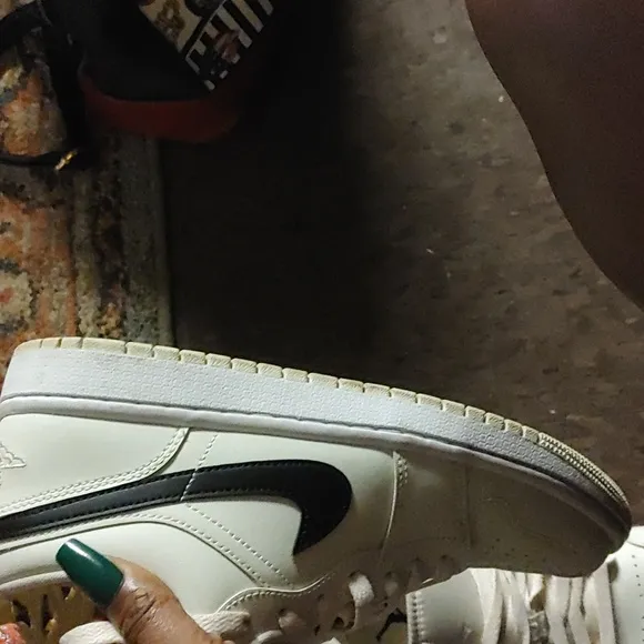 Nike Air Jordan 1 Low Women's Sneakers