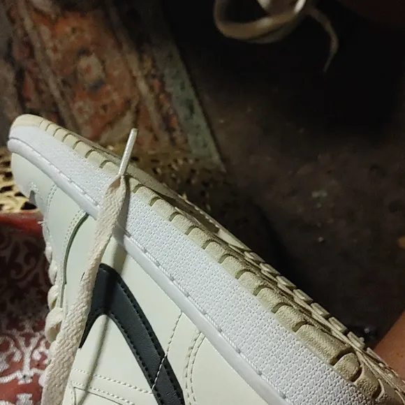 Nike Air Jordan 1 Low Women's Sneakers