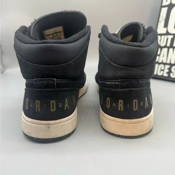 Nike Air Jordan 1 Mid Men's Size 12 US BQ6579-001 Black Suede Athletic Shoes
