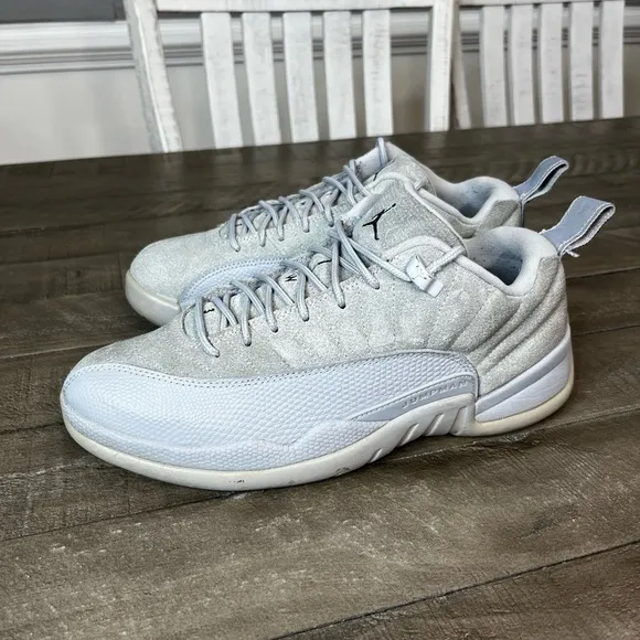 Nike Air Jordan 12 Low Wolf Grey Sneakers Sz 8.5