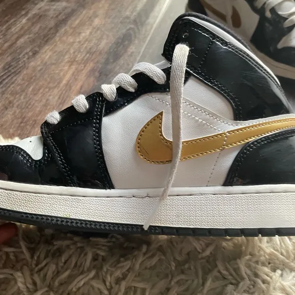 Nike Air Jordan Black and Gray Sneakers