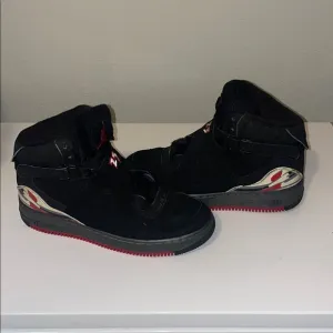 Nike Air Jordan Fusion 8 Varsity Red 2010 Size 6Y Black Red White