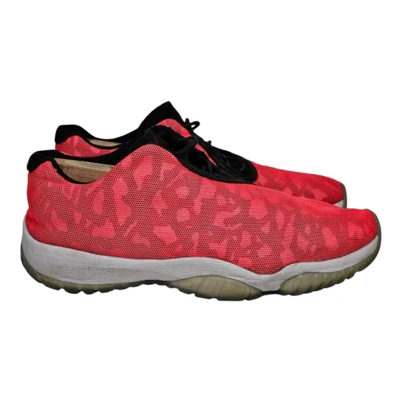 Nike Air Jordan Future Low Pink Camo Sneakers Men’s Size 9.5