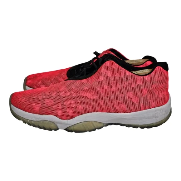 Nike Air Jordan Future Low Pink Camo Sneakers Men’s Size 9.5
