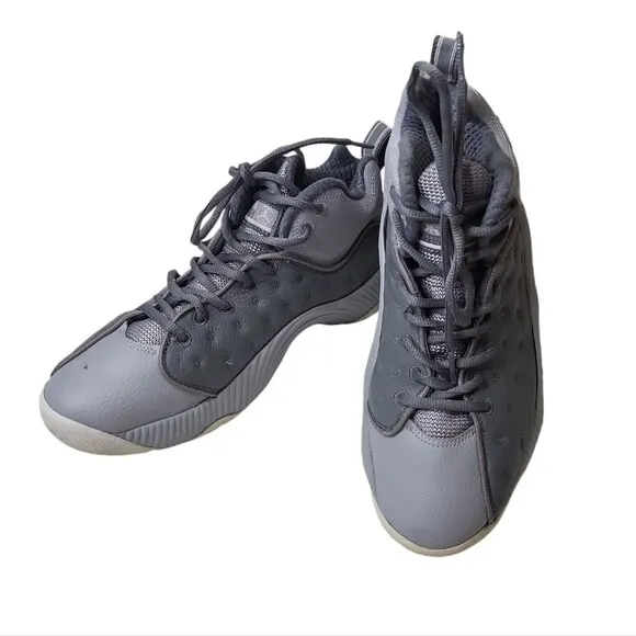 Nike Air Jordan Men's Jumpman Team 2 White grey athletic sneakers US 8