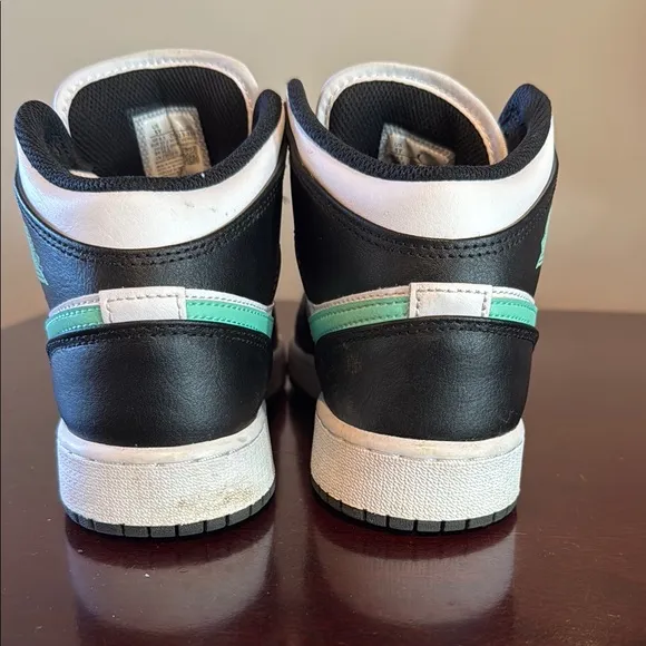 Nike Air Jordan Mid Black White Mint Sneakers
