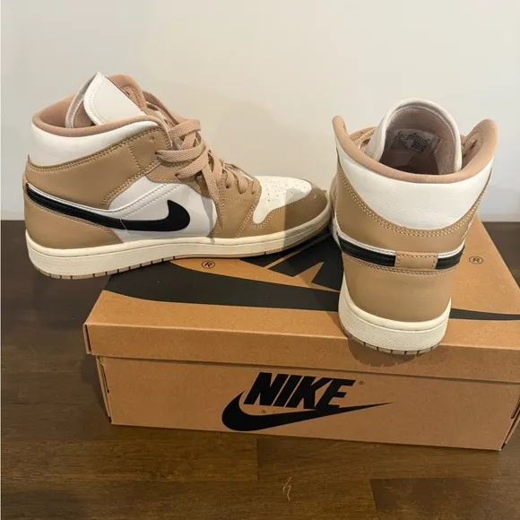 Nike Air Jordan mid Sneakers in Tan and Black w 9/ m 7.5