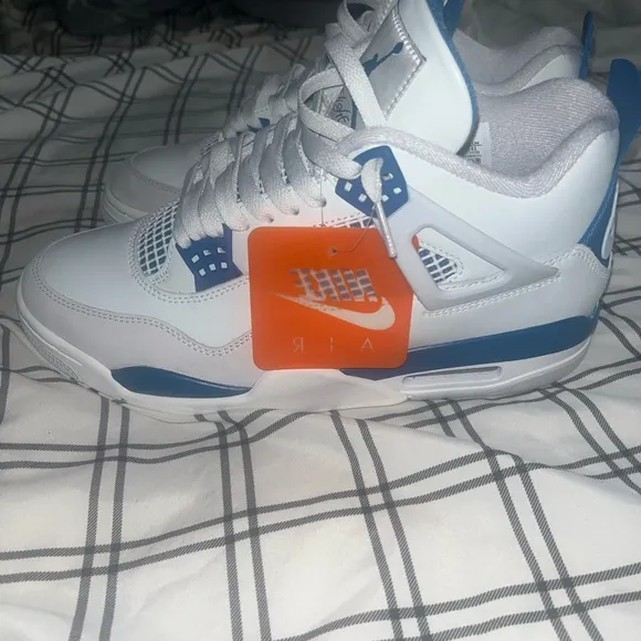 Nike Air Jordan military blue