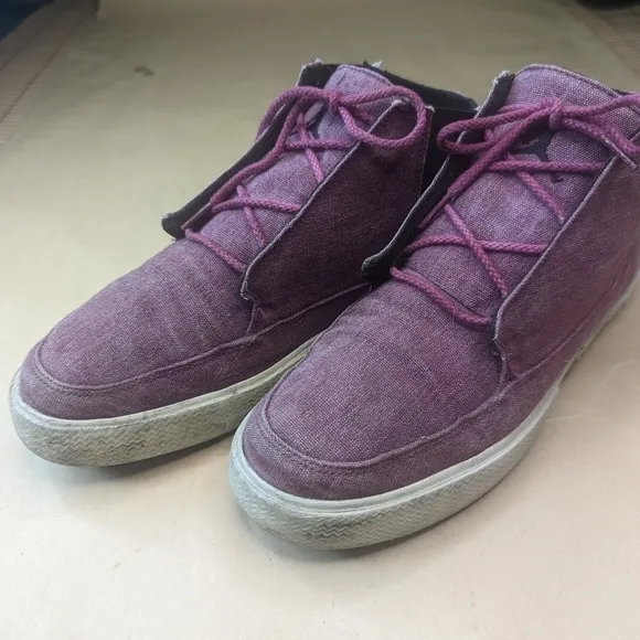 Nike Air Jordan V.2. Grown Men's Burgundy Shoes Sneakers Size 10