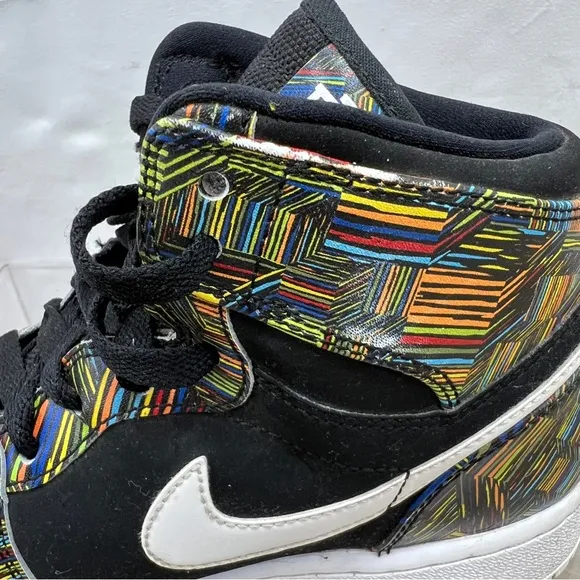 Nike Air Jordan Youth Retro 1 BHM 739640-045  Sneakers Shoes Size 7Y Womens 8.5