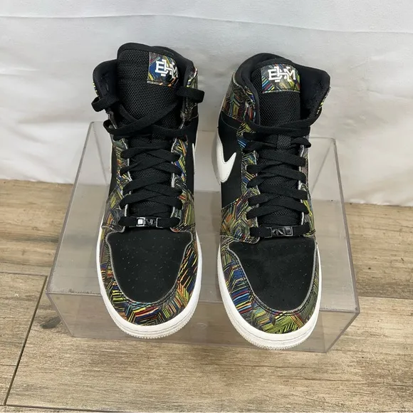 Nike Air Jordan Youth Retro 1 BHM 739640-045  Sneakers Shoes Size 7Y Womens 8.5