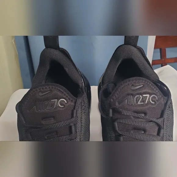 Nike Air Max 27C Black Sneakers ( new no box).