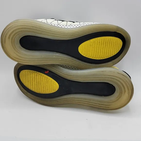 Nike Air Max 720 Black and White Sneakers SIZE 10.5