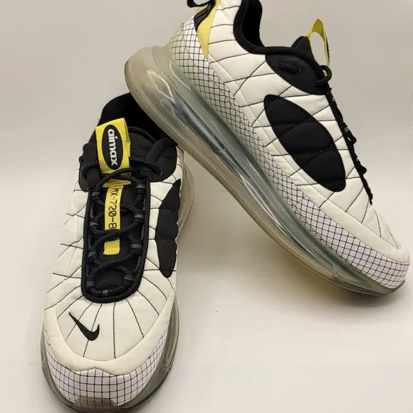 Nike Air Max 720 Black and White Sneakers SIZE 10.5