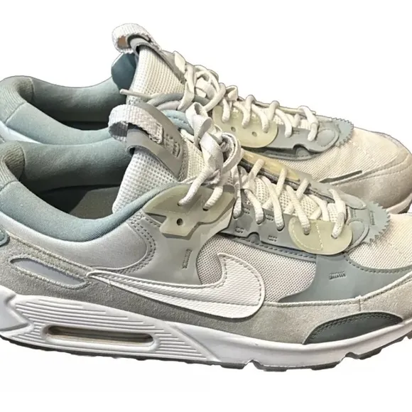 Nike Air Max 90 Futura Mint Grey Green Women's DM9922-105 Size 11 EUC
