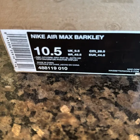 Nike air max Barkley Gray and Blue Sneakers EUC 10.5