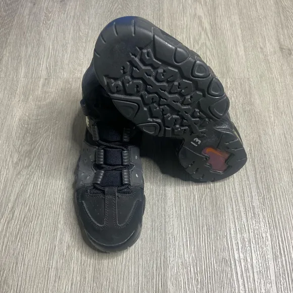 Nike Air Max CB 94 Black GS Boys Shoe Size 6.5Y Black 309560-010 Preowned