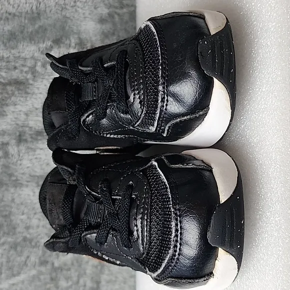 NIKE Air Max Size 8 C Kids.