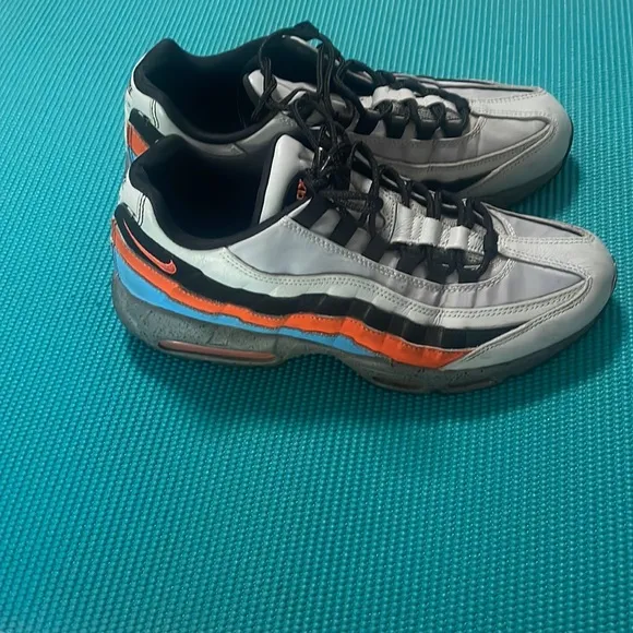 Nike Air Max Sneakers with Orange and Blue Accents Size 10.5