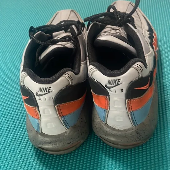 Nike Air Max Sneakers with Orange and Blue Accents Size 10.5