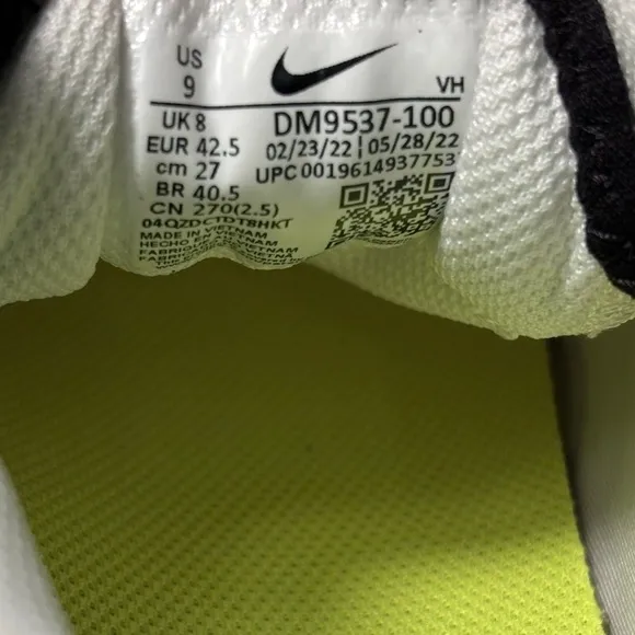 Nike Air Max SYSTM White Volt Sneakers Shoes DM9537-100 Men's Size 9