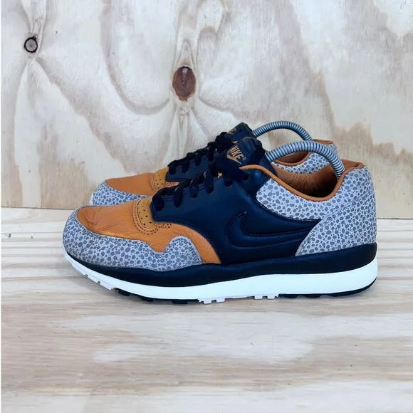 Nike - Air Safari - Sneakers - Gray/Black/Orange - Men's - 8 - AO3295-001