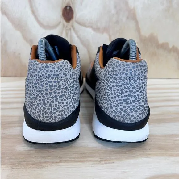 Nike - Air Safari - Sneakers - Gray/Black/Orange - Men's - 8 - AO3295-001