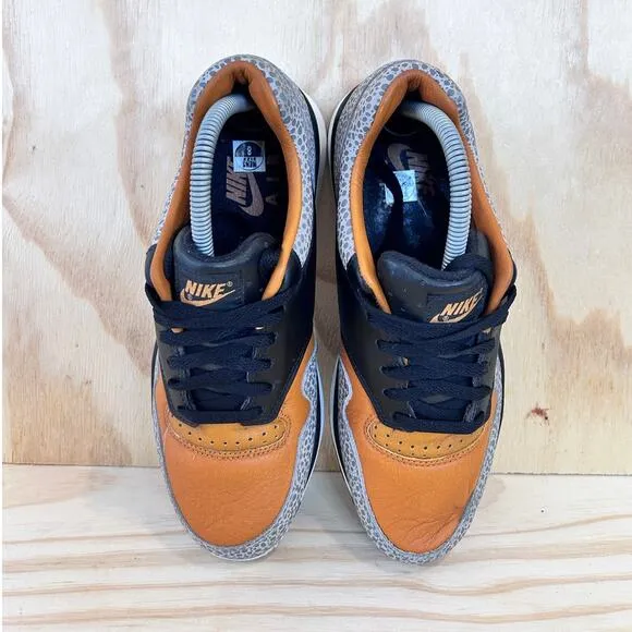 Nike - Air Safari - Sneakers - Gray/Black/Orange - Men's - 8 - AO3295-001